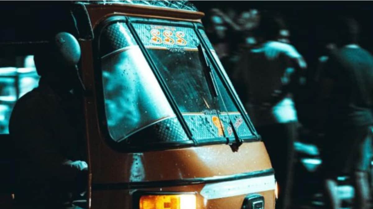 Bengaluru Auto Driver Claims He Owns 2 Houses, Is An AI Startup Founder: ‘Must Be Driving To Cure Loneliness’ | Viral News