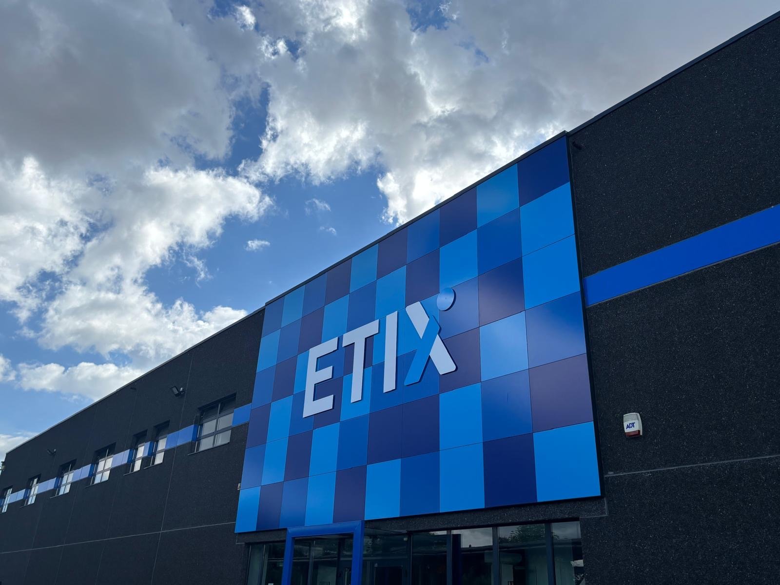Etix secures US$ 200m in financing for expansion across Europe