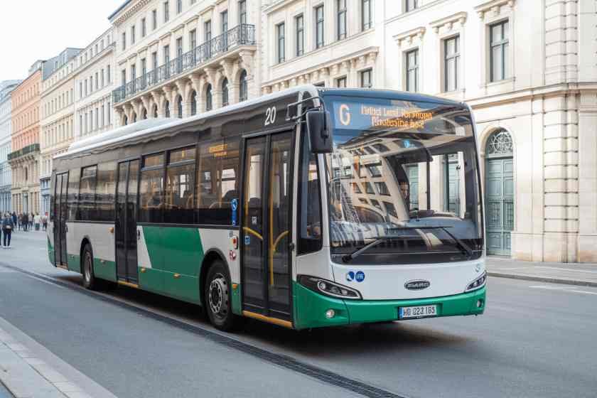 Bus