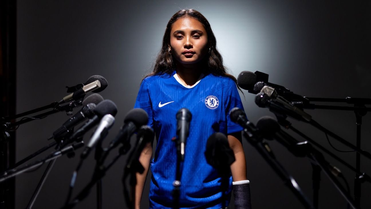 Why are USWNT players leaving the NWSL for Europe?