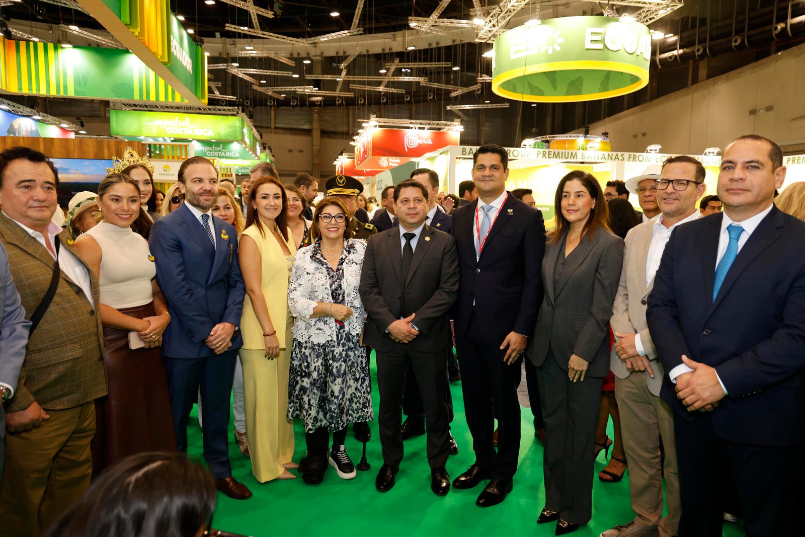 Ecuador presses Europe to back sustainable, drug-free bananas