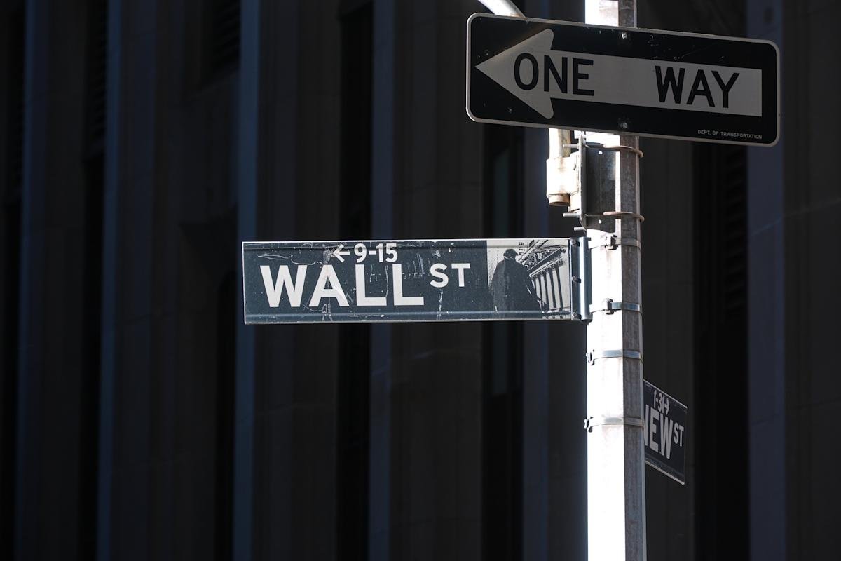 Dow, S&P 500, Nasdaq fall as Nvidia leads AI trade lower, jobs jitters reignite