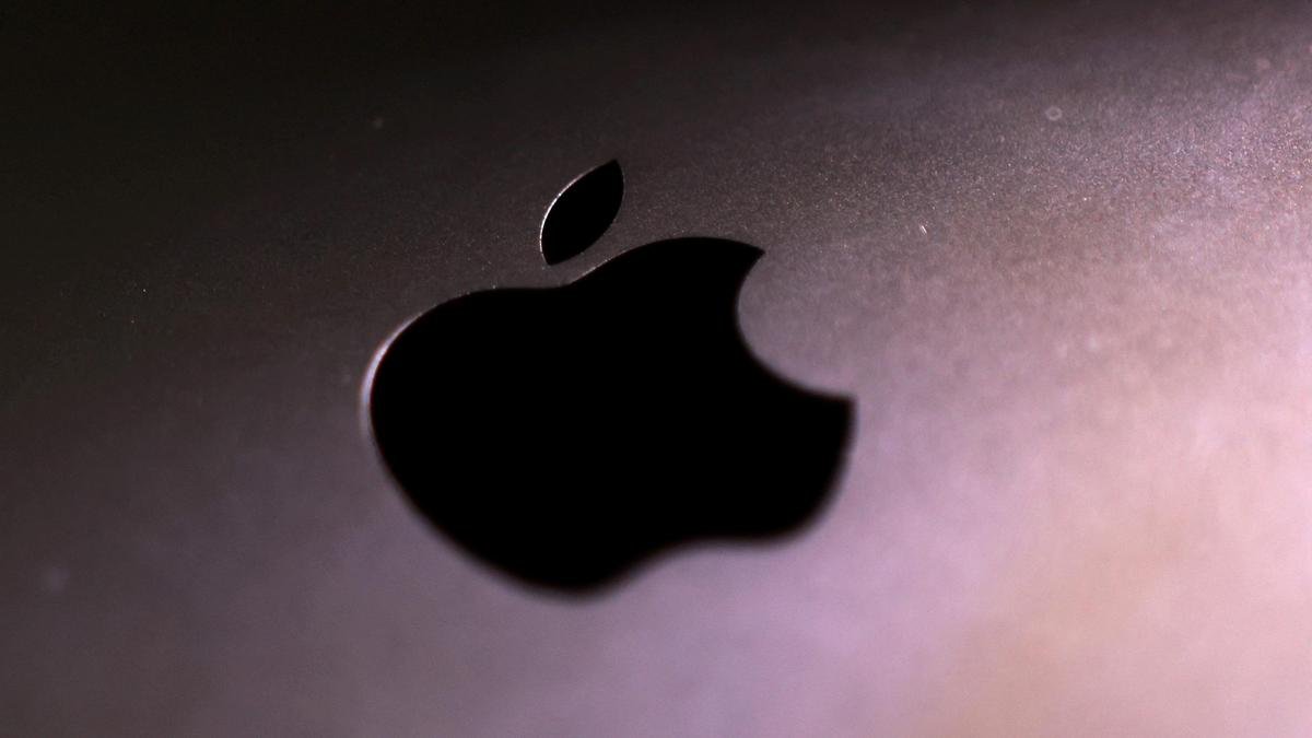 Developer fee cuts not passed on to EU users, Apple says