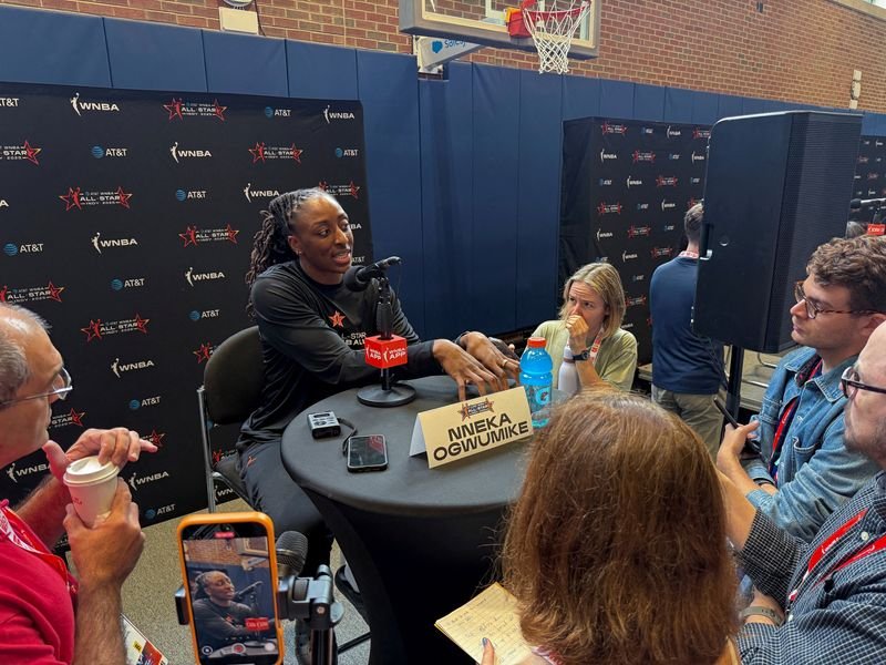 WNBA lockout looms with pay talks deadlocked | WTAQ News Talk | 97.5 FM · 1360 AM