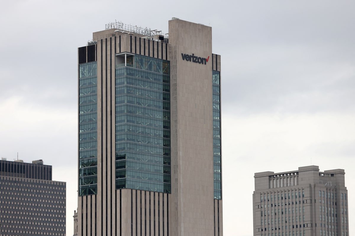 Verizon to cut about 15,000 jobs in largest ever layoffs, source says