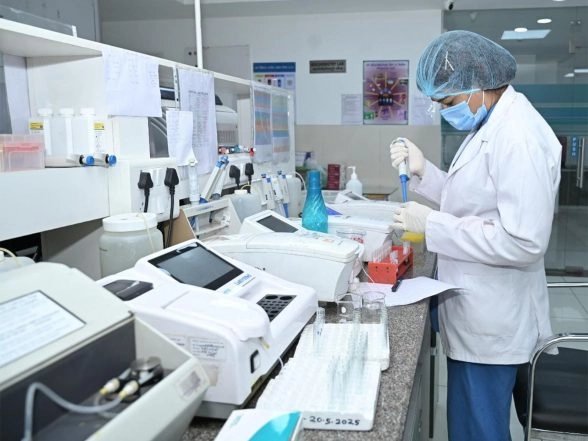 Business News | Unstructured Clinical Data Opens Fresh Market for AI Firms