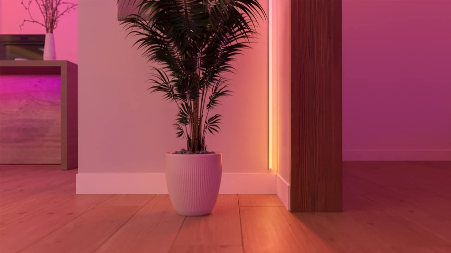 Hueblog: Philips Hue OmniGlow Lightstrip now also available in Europe