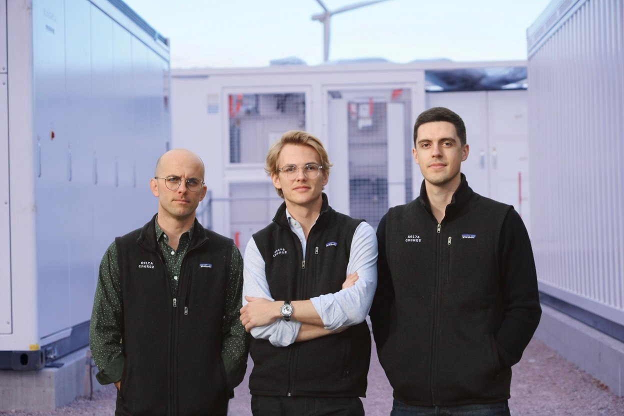 Swedish-German Delta Charge secures $4.3 million to advance battery-supported depot charging