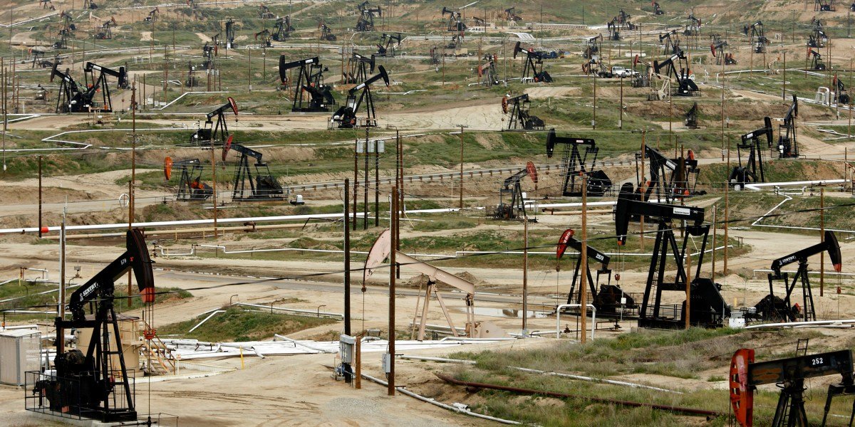 Halliburton in talks to acquire Baker Hughes