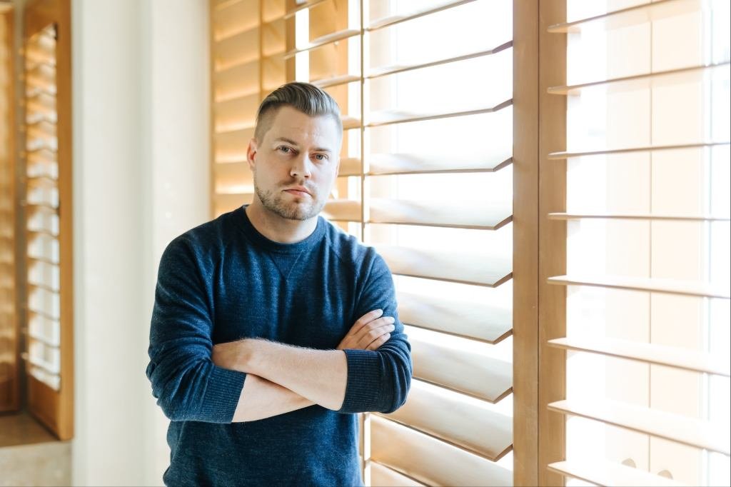 Why This $1 Billion Startup CEO Rejects 996, Hustle Culture