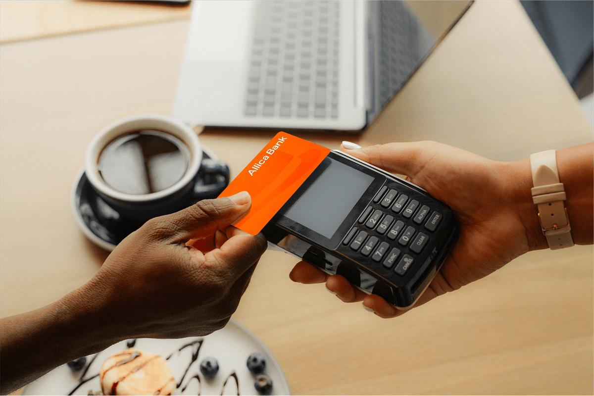 Business bank account paying up to £10,000 interest