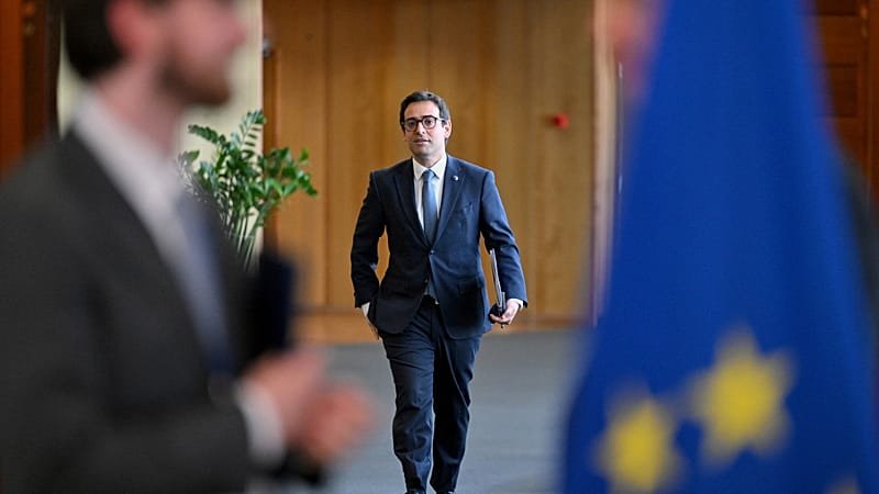 EU's ‘Buy European’ strategy delayed by division among member states