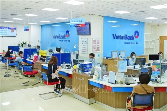 Banks continue to increase capital at year end