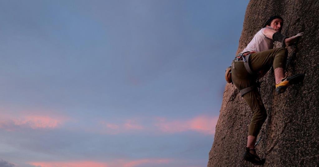 Outdoor Bouldering Deposits Microplastics on Rock Surfaces | University of Bayreuth Study