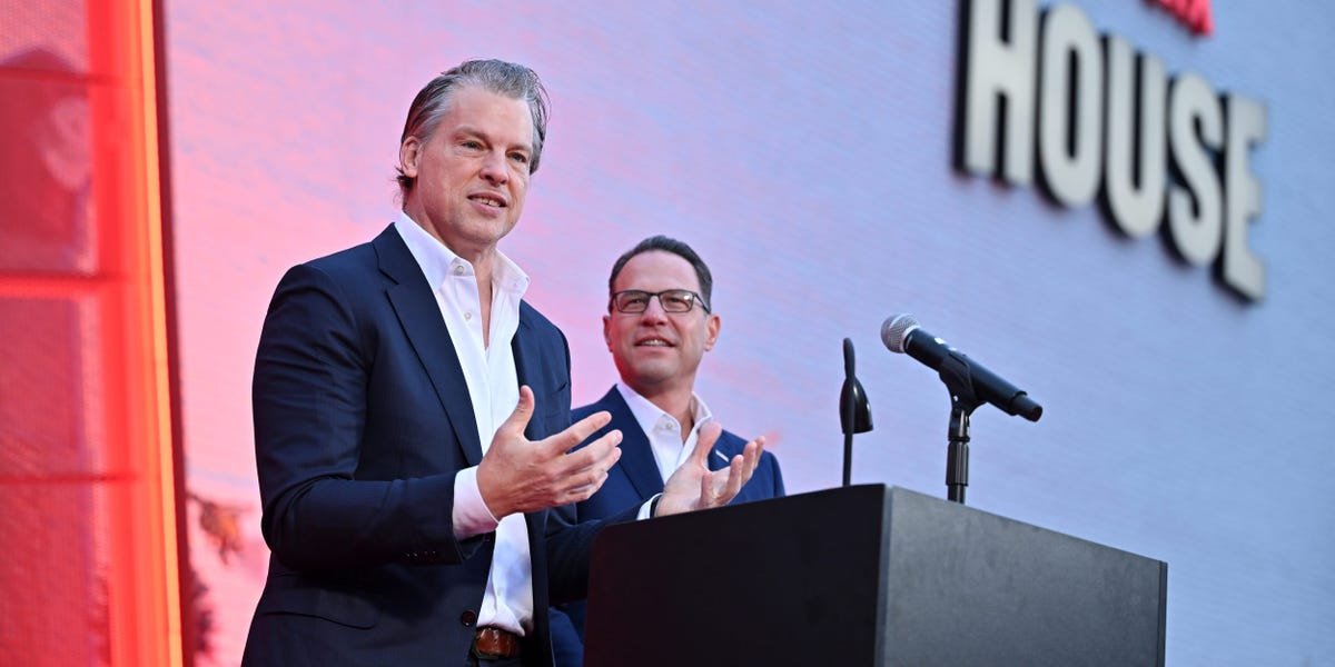 Netflix Says Warner Bros. Deal Won't Repeat Past M&A Flops