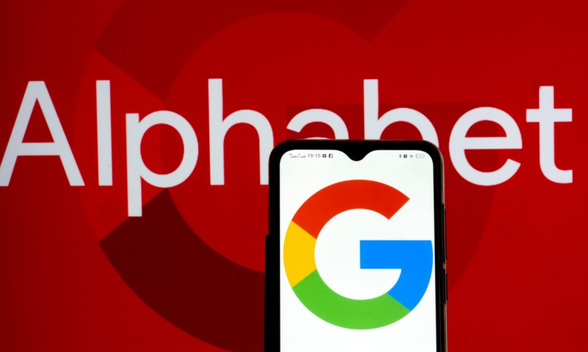 Google Faces Antitrust Scrutiny Over AI Overviews and News Content