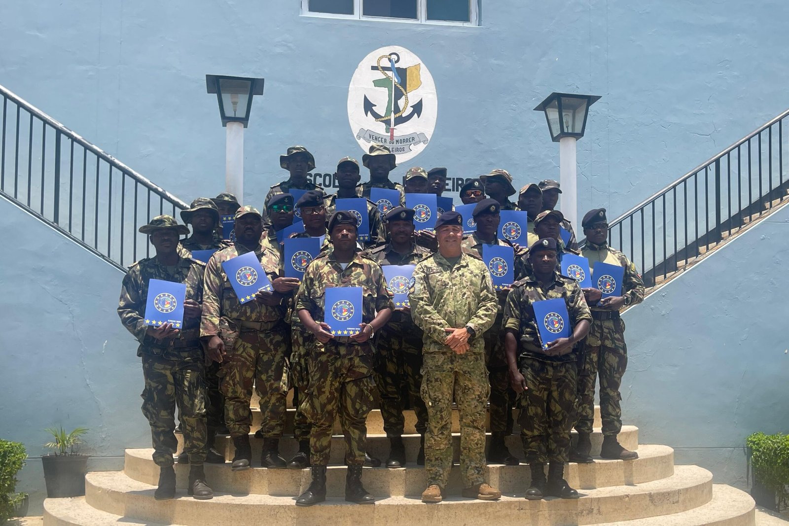 FADM Navy NCOs complete EUMAM MOZ Leadership “Train the Trainers” Programme