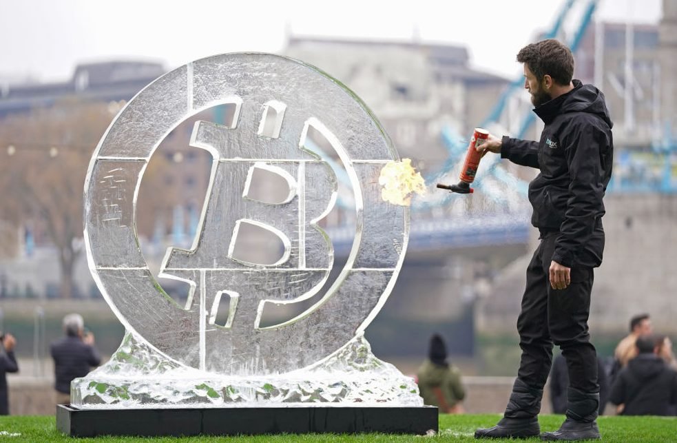 Bitcoin ice carving