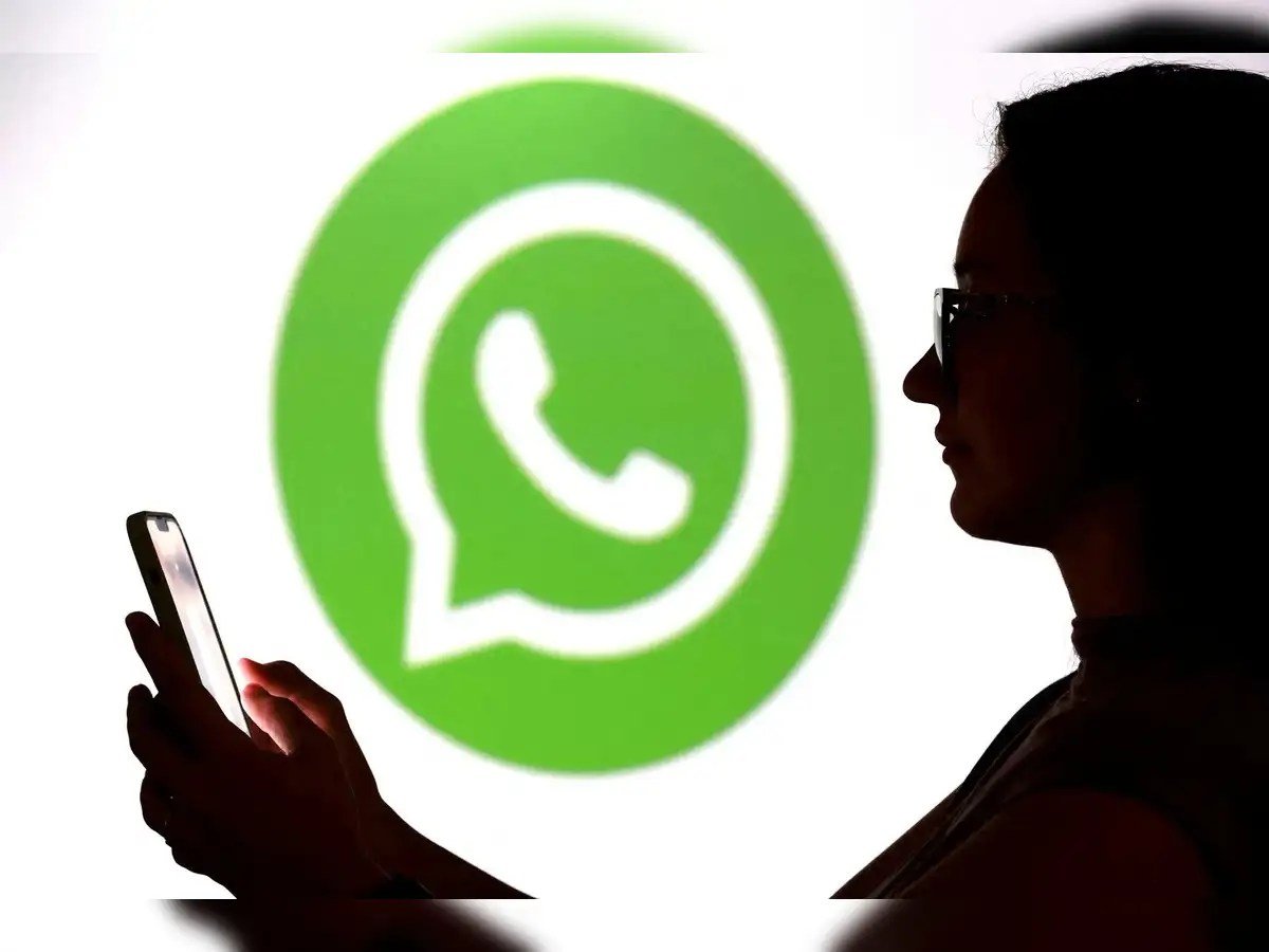 Italy watchdog orders Meta to halt WhatsApp terms barring rival AI chatbots: Report