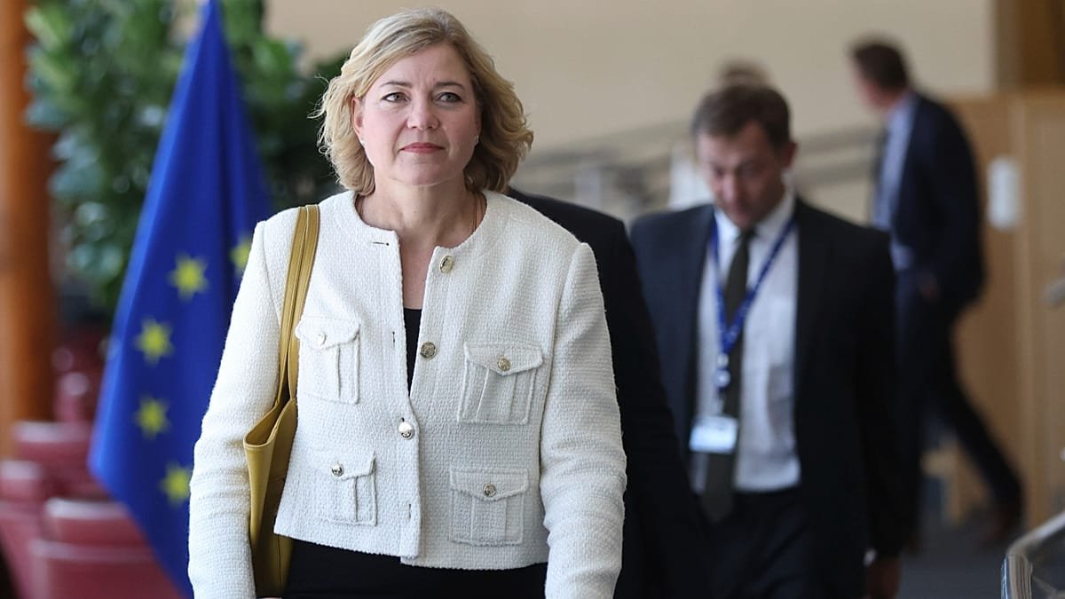 Virkkunen warns X of ‘clear obligations’ amid EU investigation into Grok