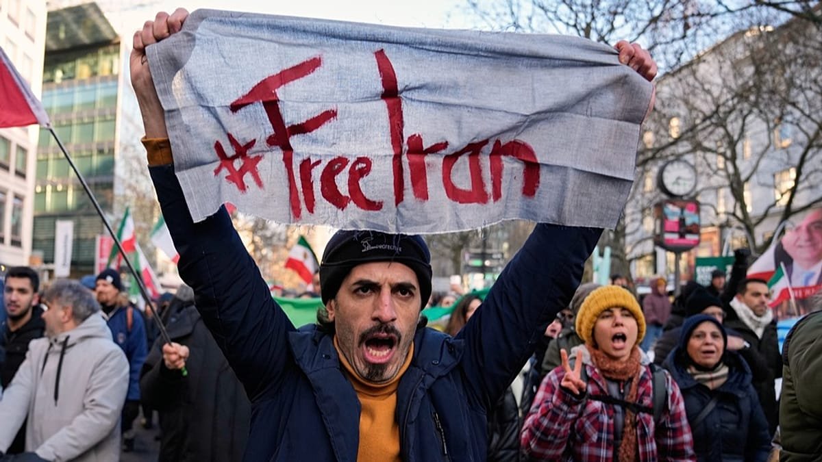 Demonstrations held in major European cities in solidarity with Iran protests