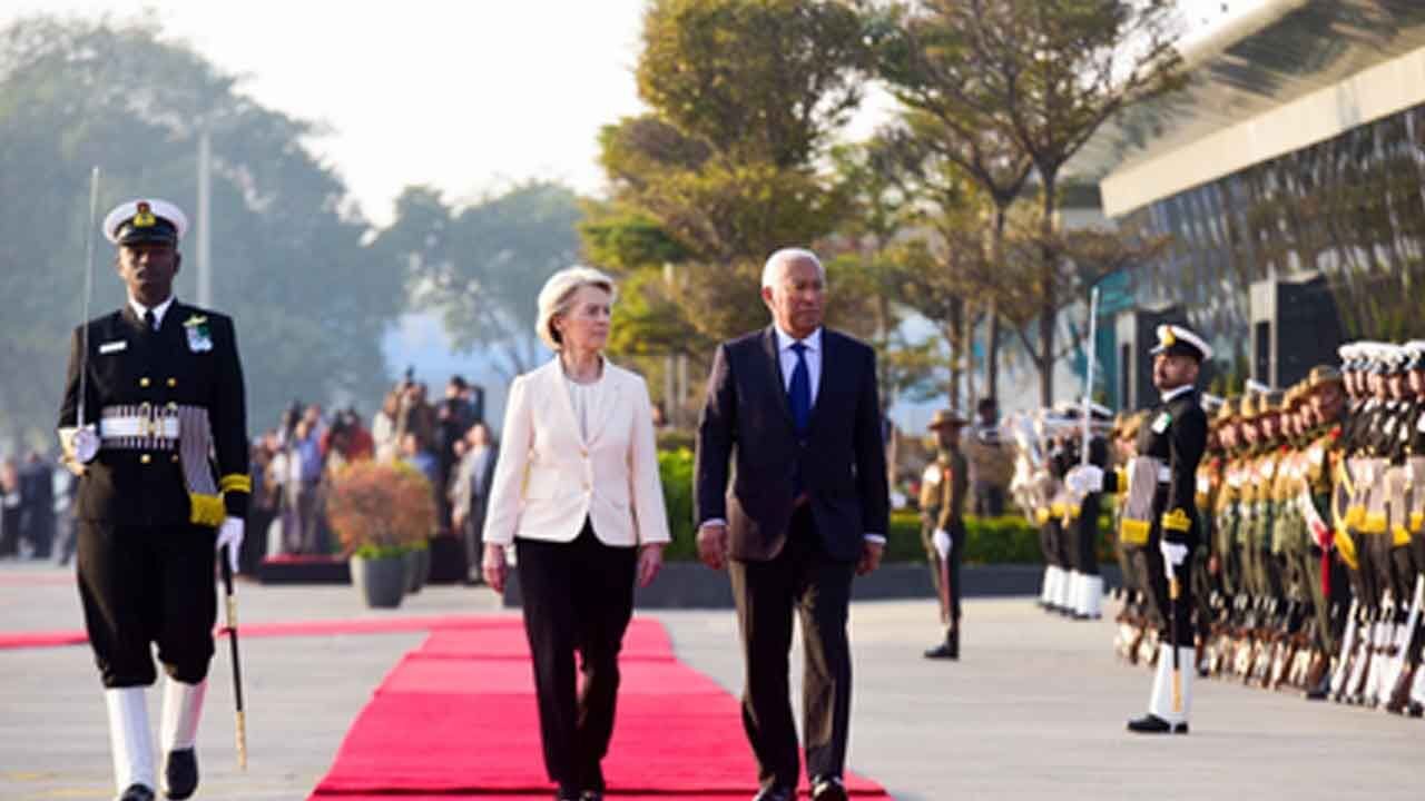 EU leaders receive ceremonial welcome and Guard of Honour in India