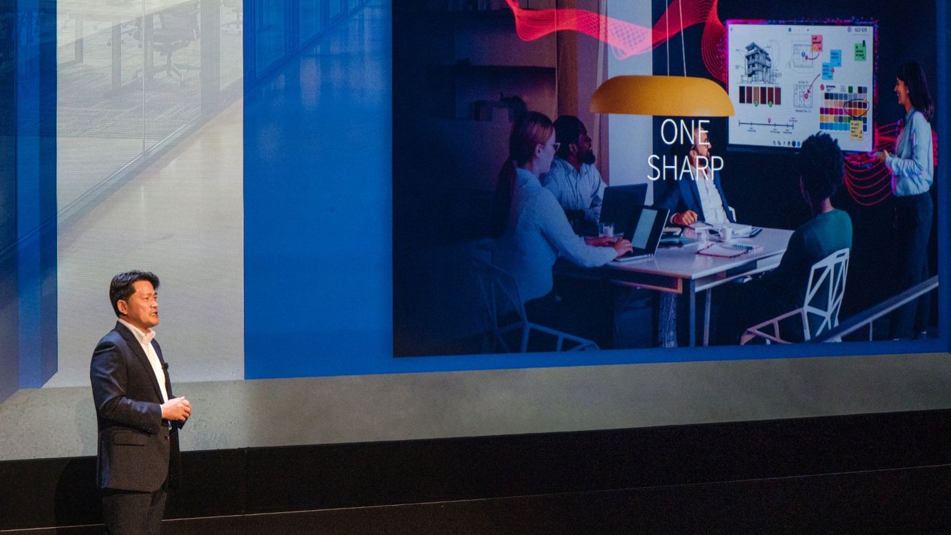 B2B: Sharp Integrates Display-Unit into One Sharp