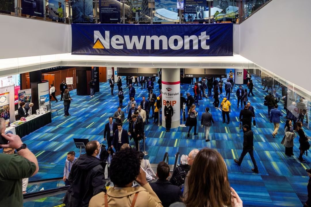 Top gold miner Newmont plans deep layoffs