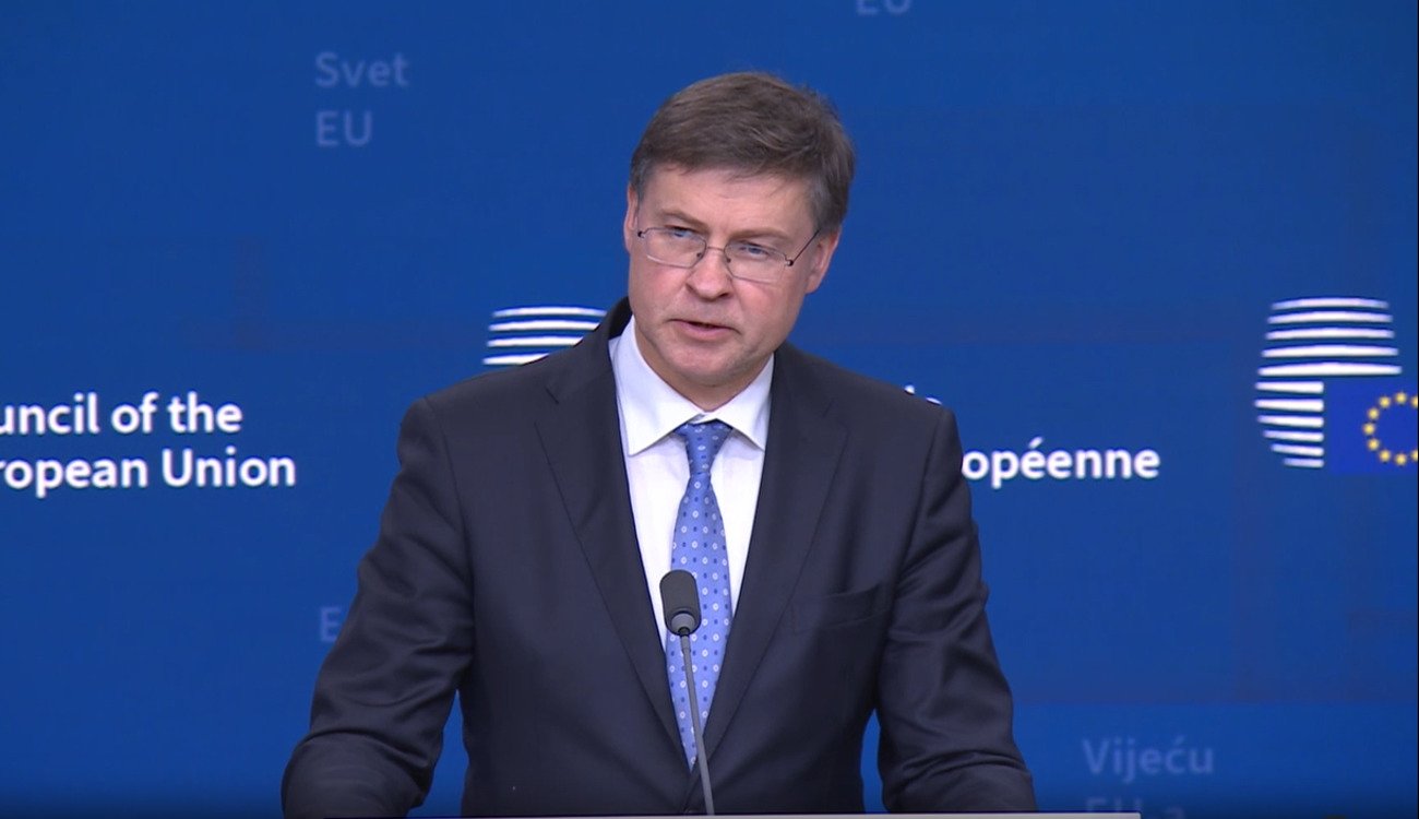 EU Approves €90 Billion Loan for Ukraine, with First Payment Set for April