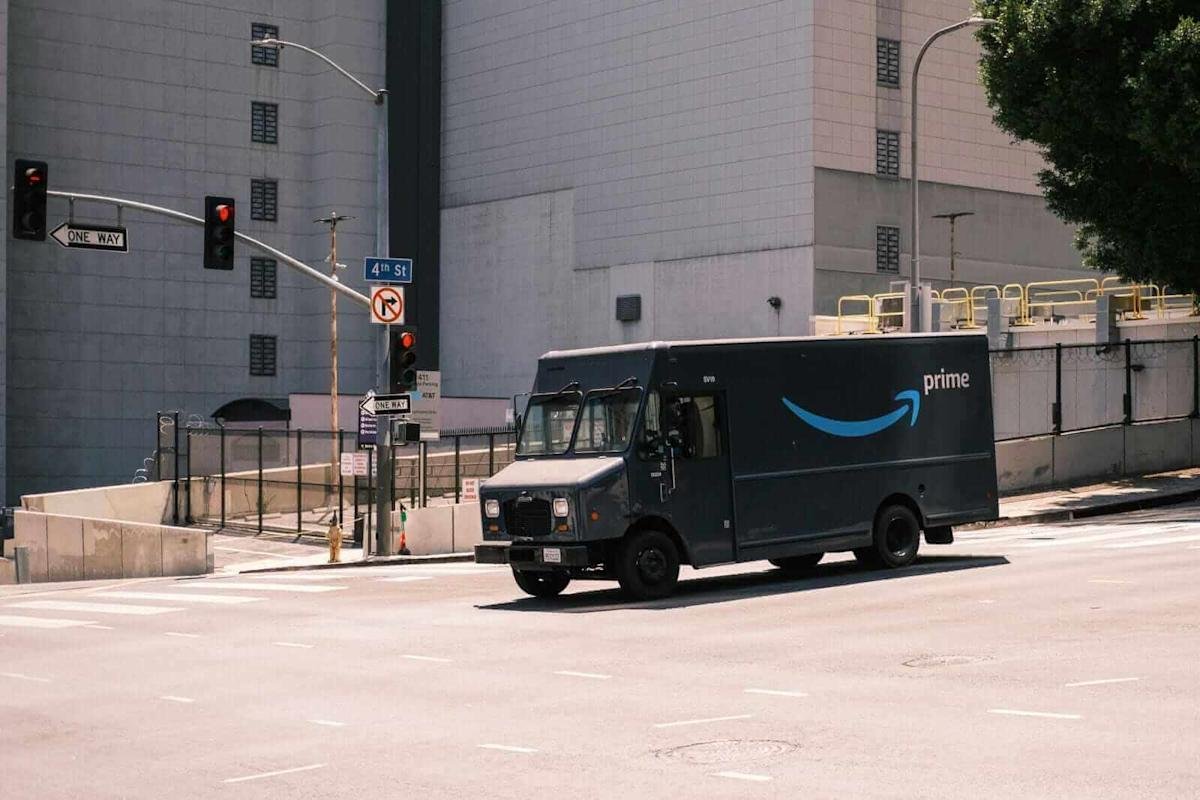 Dear Amazon Stock Fans, More Layoffs Are Coming This Week
