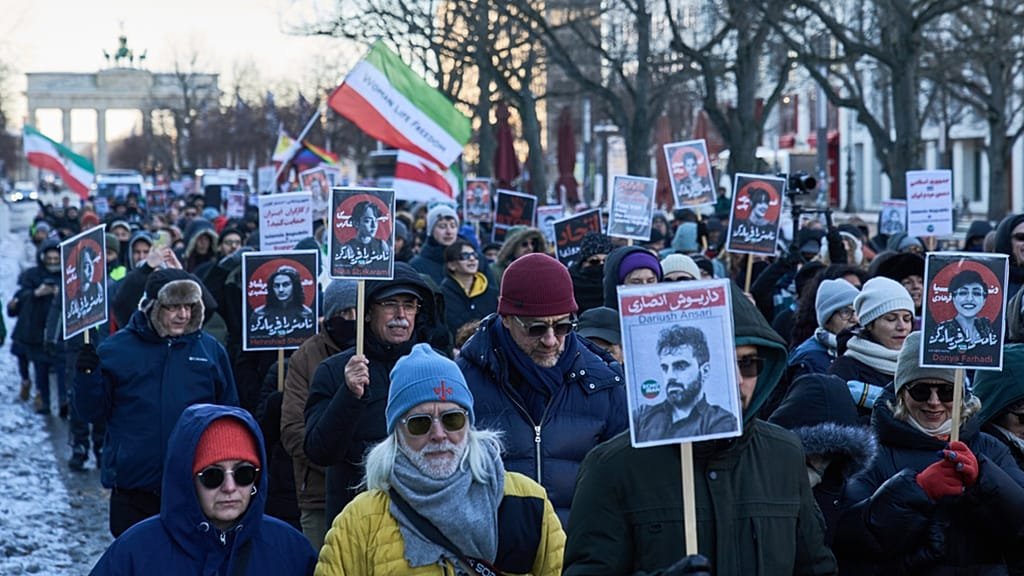 Europe Today: Trump to weigh Iran 'options' tomorrow | Europe jolted in shifting world order