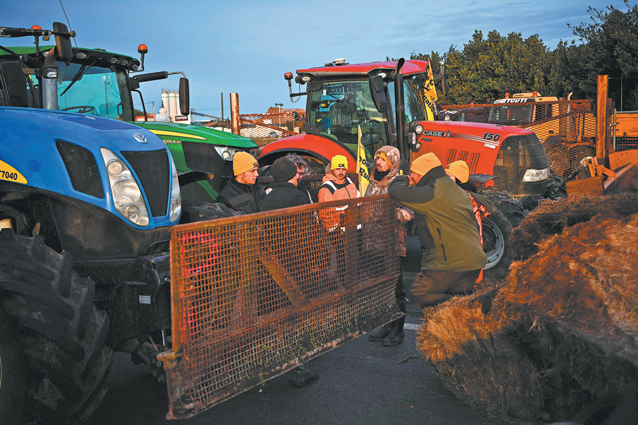 Europe's farmers march against EU's deal with South American trade bloc - World