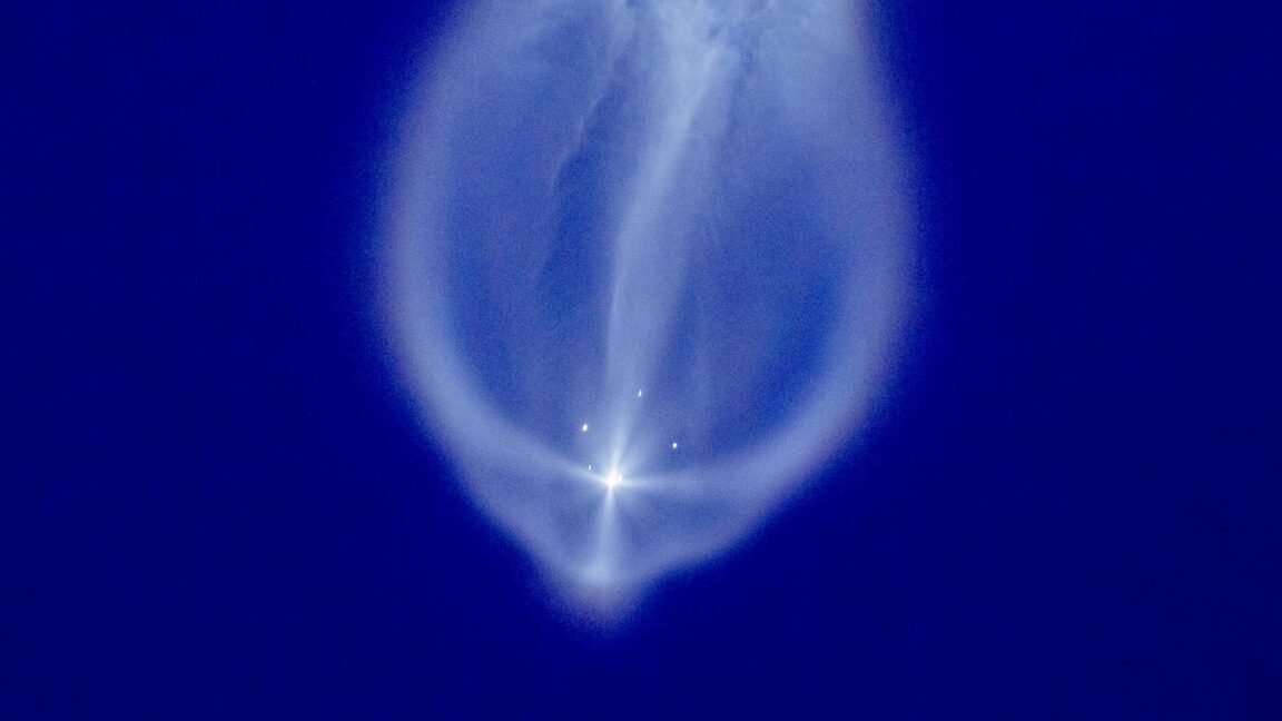 A new super-heavy launch site in California; 2025 year in review