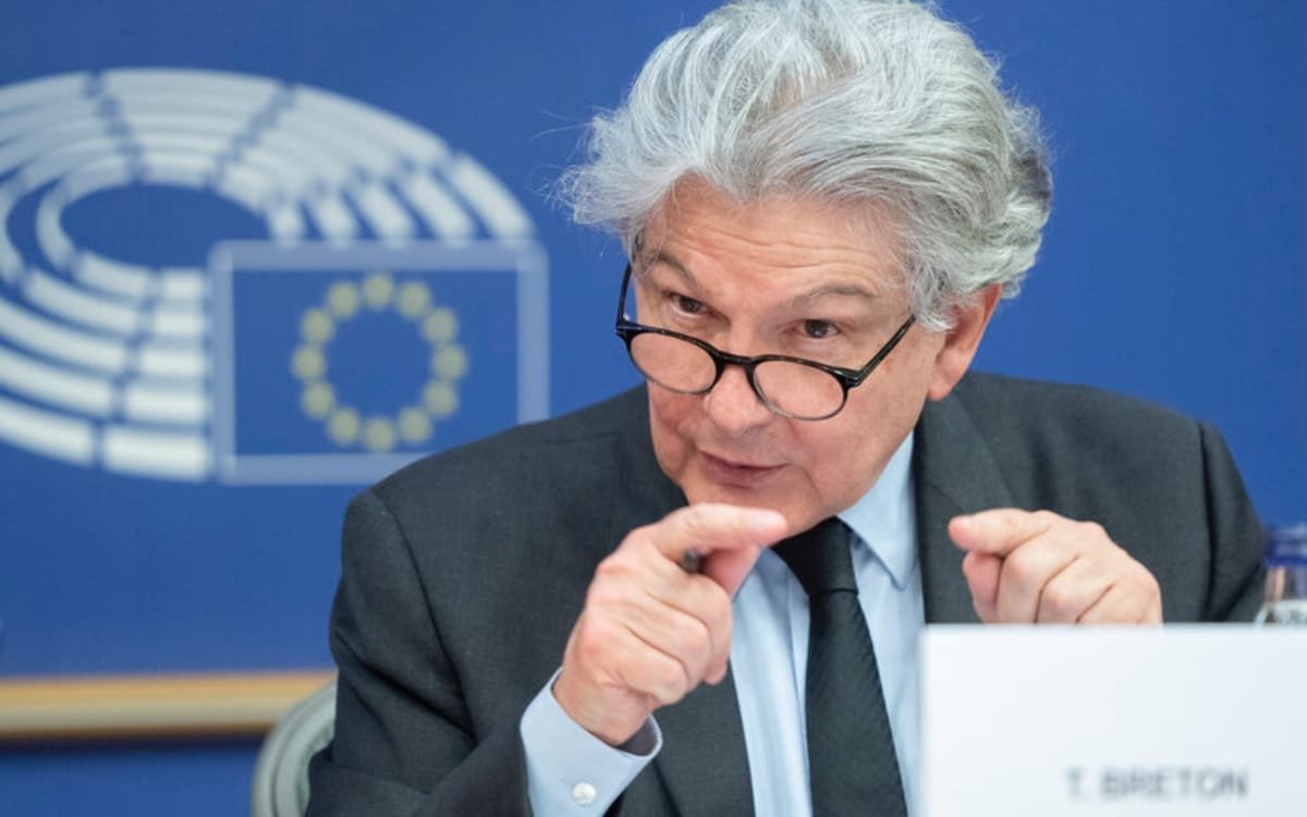 Former EU commissioners defend digital rules against Trump censorship claims