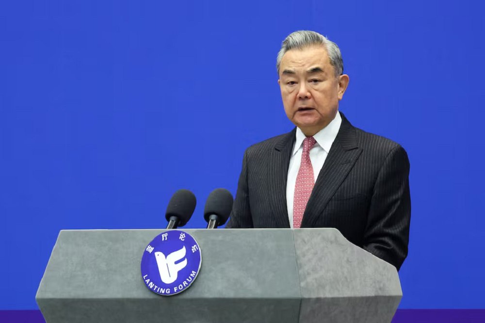 China's diplomat tours Africa with focus on strategic trade routes - SABC News