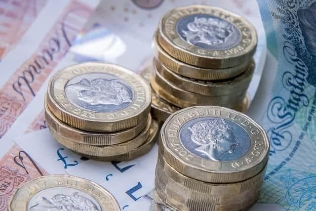 UK bank offers customers chance to earn up to £10,000 on cash