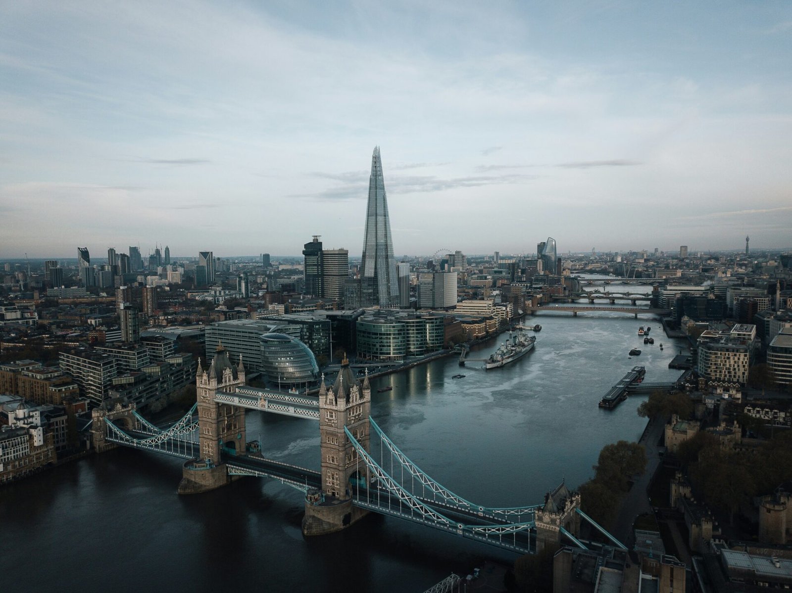 UK tech scene raised $15.3B in 2025 as investment drops