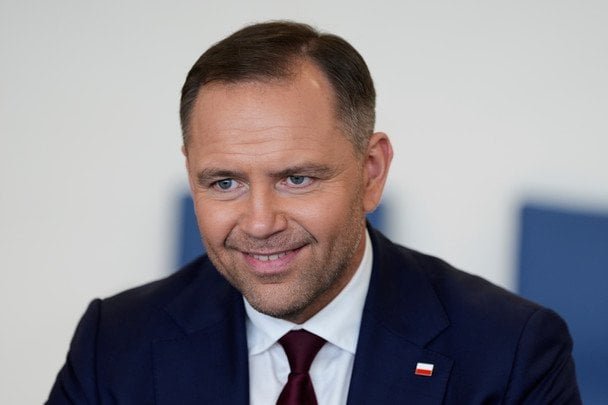 Polish President Warns of Dual Threats to EU Security: Russia and Trump