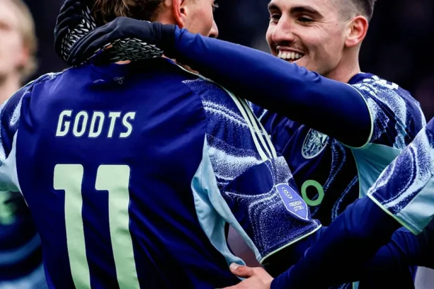 AZ Alkmaar vs Ajax: Preview, Predictions, Team News, Lineups