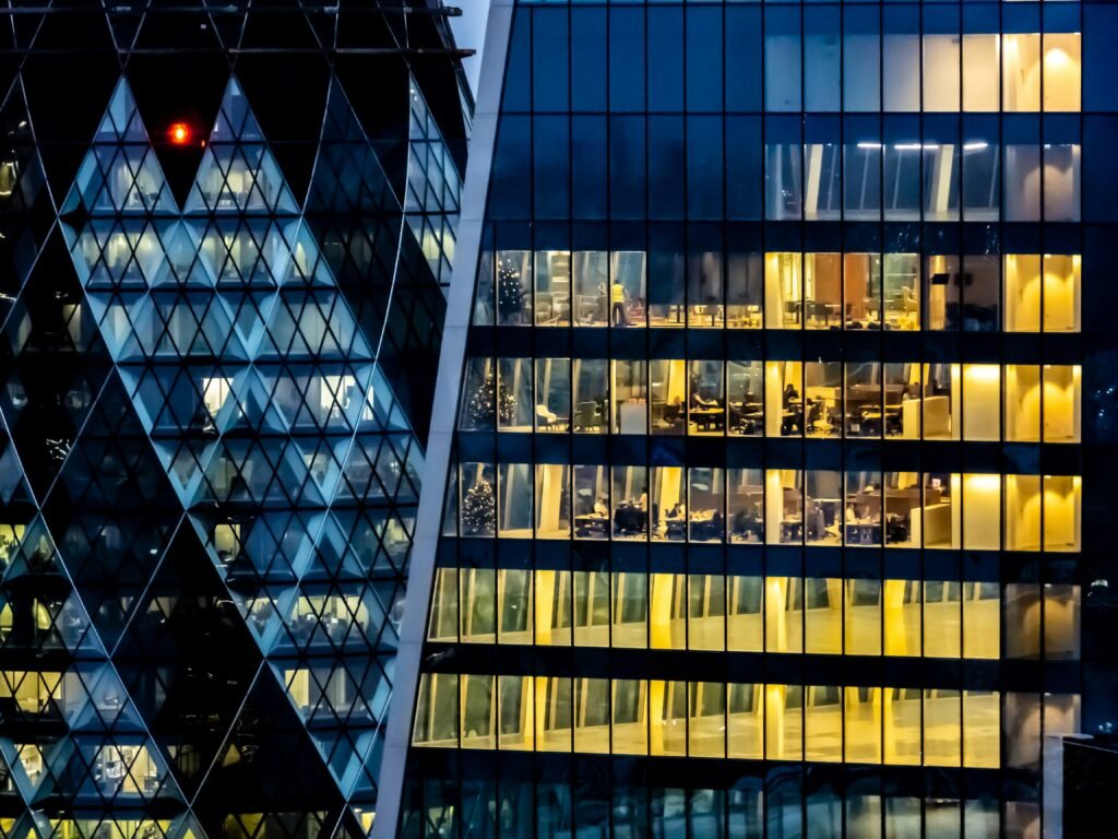 Europe's Big Investors Return to Offices as £200m-Plus Deals Signal Market Rebound