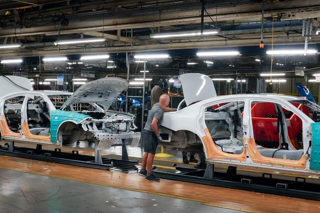 Stellantis to resume production at Windsor plant April 21