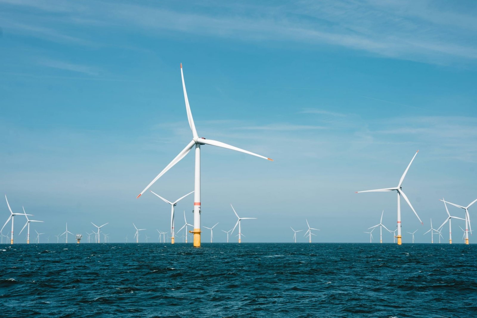 Orsted challenges U.S. suspension of offshore wind projects; global mandatory ESG reporting accelerates; ESG ratings for Saudi firm Maharah; EU legal certainty on sustainability reporting.
