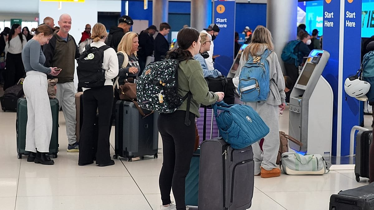 French airports call for suspension of EES rollout to avoid ‘risky’ summer travel chaos