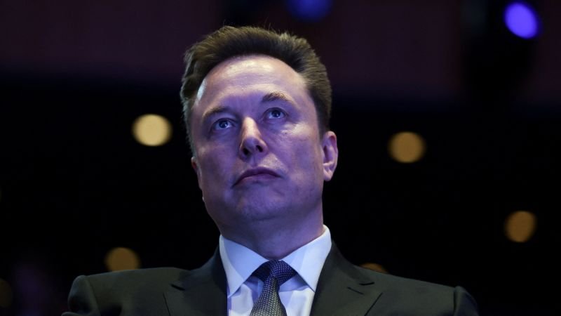 Musk reportedly plans record IPO for SpaceX. Here’s what that means