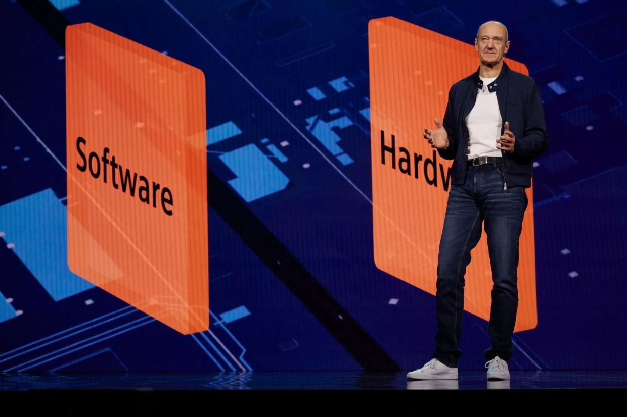 A divided tech giant reveals the perils of AI