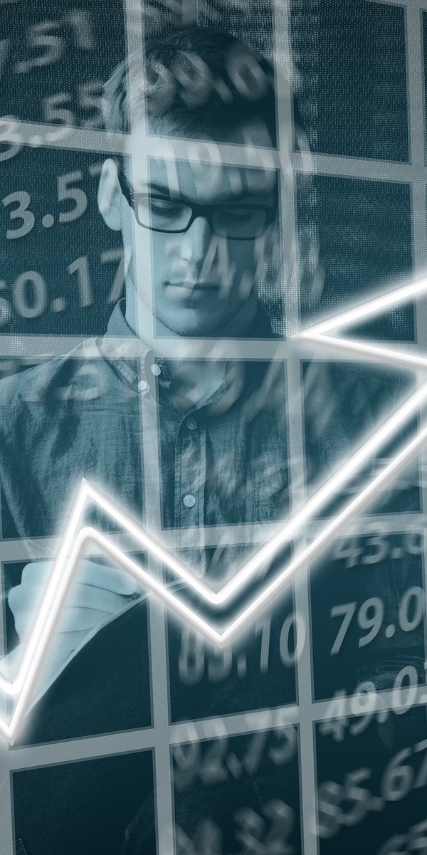 HK0354001391) Faces Headwinds Amid China Tech Slowdown and Glob