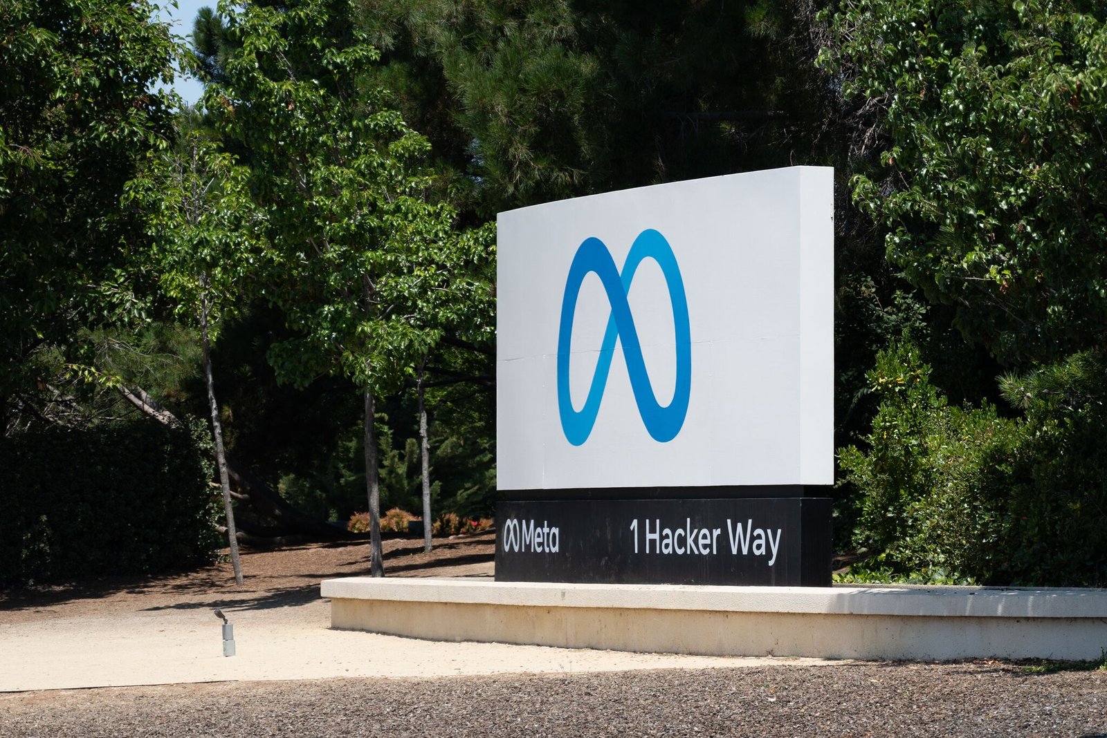 Bay Area tech giant raises executive pay after laying off thousands