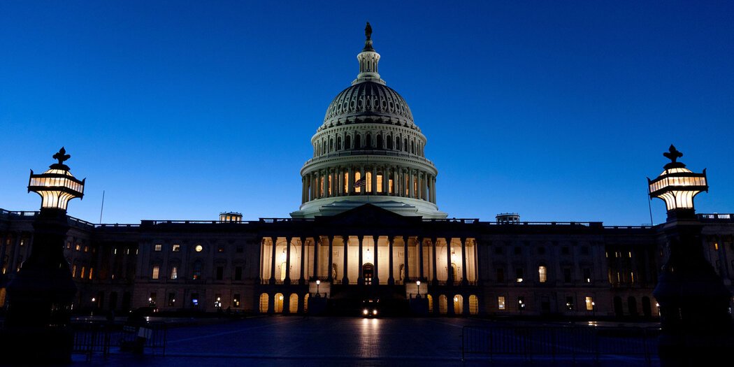 In a Congress Full of Millionaires, Raising Money Becomes the Job