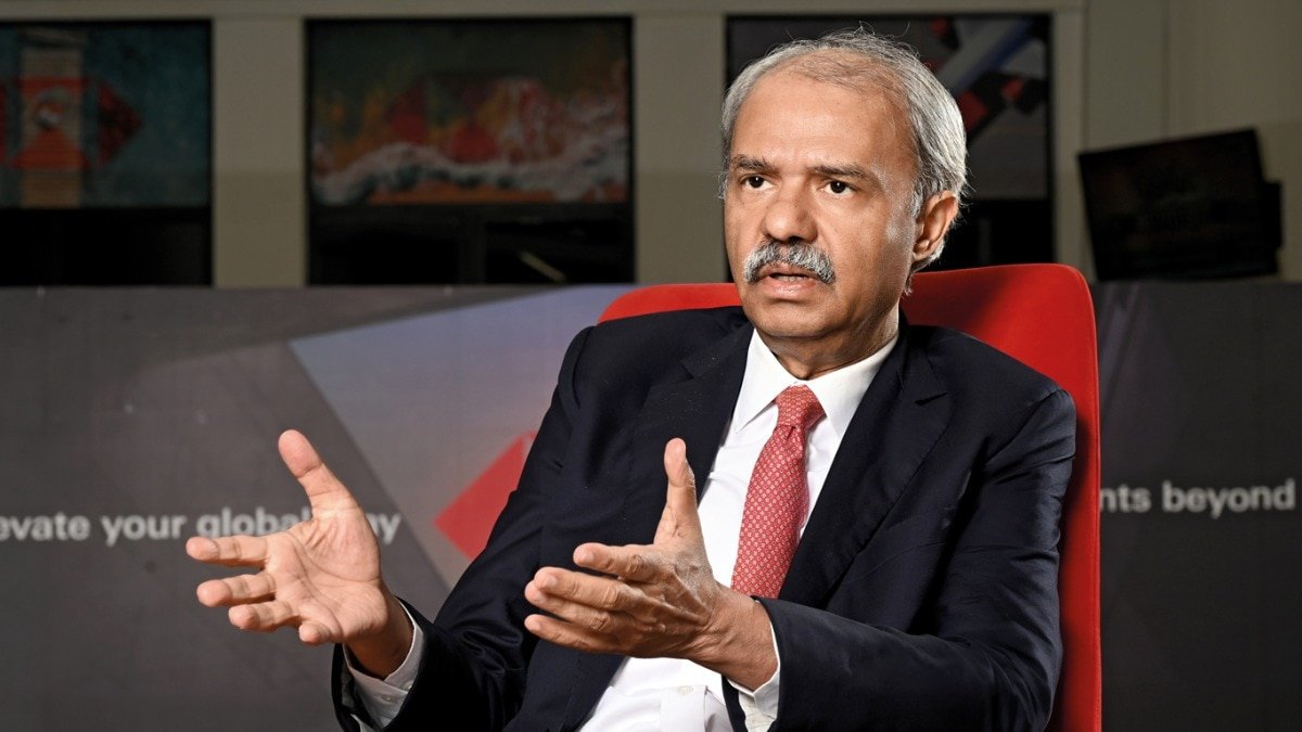 Anand Adhikari