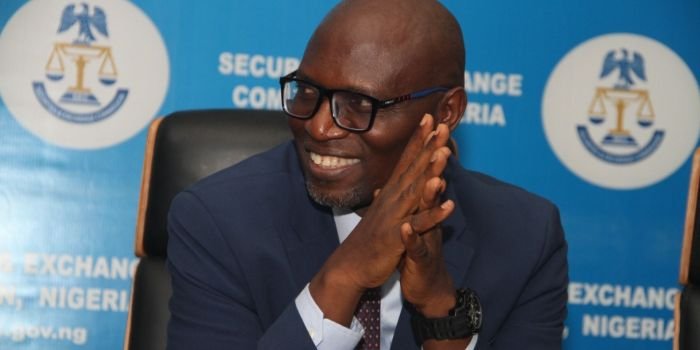 SEC warns illegal fund managers
